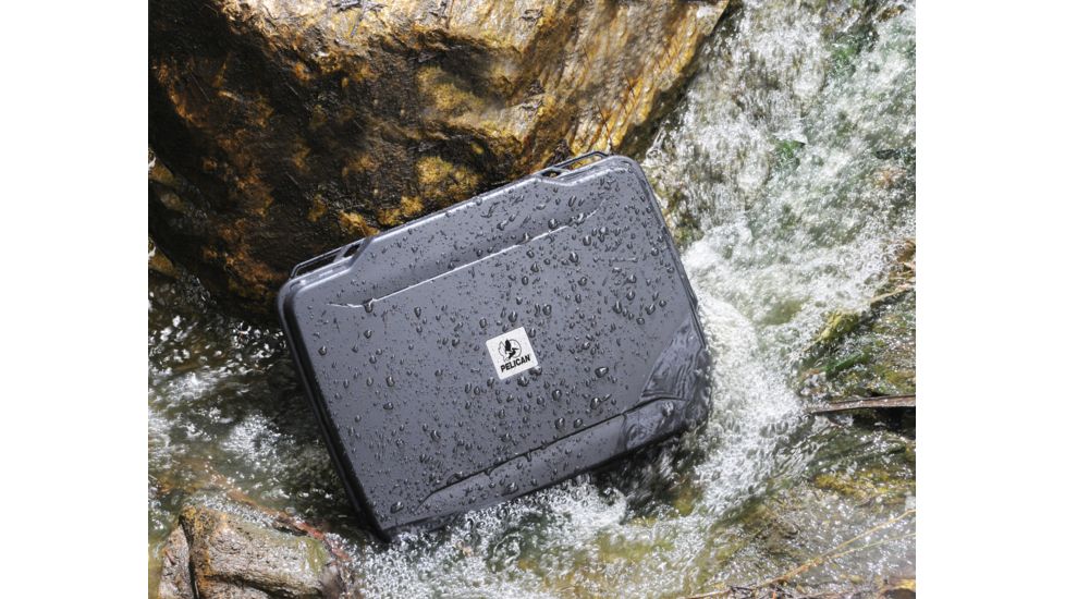 Pelican P1075 Pistol and Accessory Case 1070-006-110