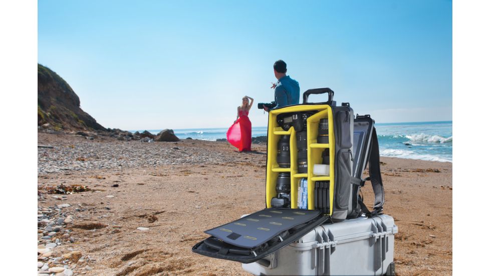 Pelican Sport Elite Laptop-Camera Backpack, Black S115