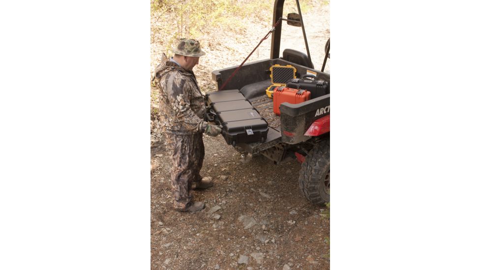 Pelican Storm Cases iM3100 40in Gun Case, Black, Solid Foam, iM3100-00001