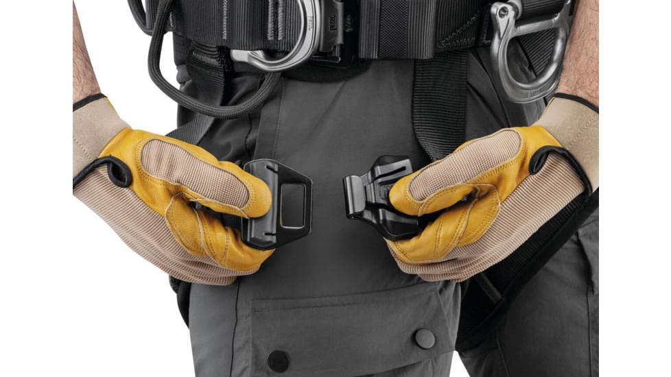 Petzl Avao Fast International Harness, Black/Yellow, 1, C071DB01