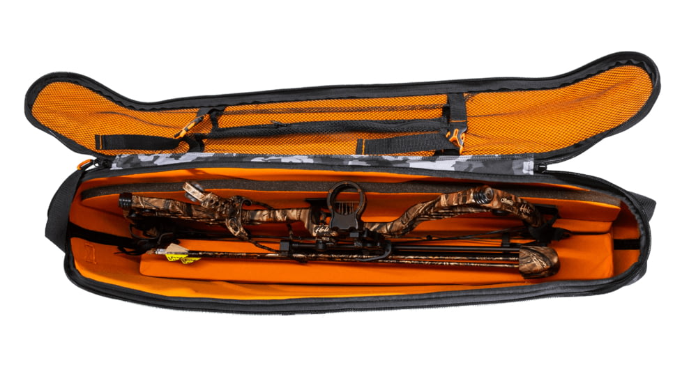Plano Bowmax Stealth Vertical Bow Case, Camo, PLA9000