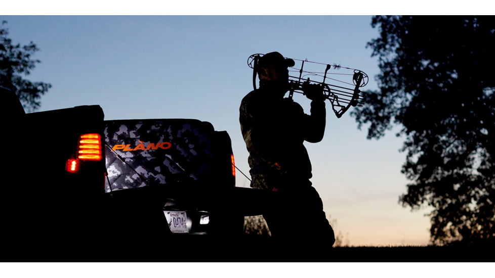 Plano Bowmax Stealth Vertical Bow Case, Camo, PLA9000