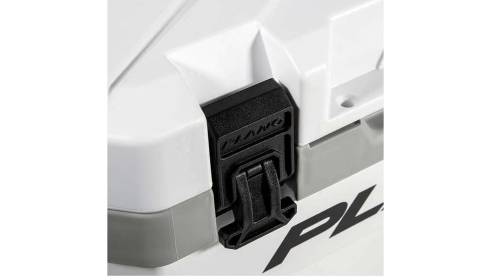 Plano Frost 14qt Cooler, White, P000063