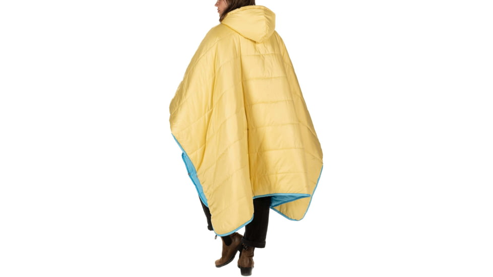 Poler Poncho, Powder Blue Daisy, One Size, 212ACU5601-PBlDaisy-O/S