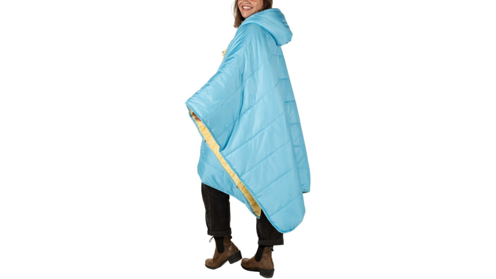 Poler Poncho, Powder Blue Daisy, One Size, 212ACU5601-PBlDaisy-O/S