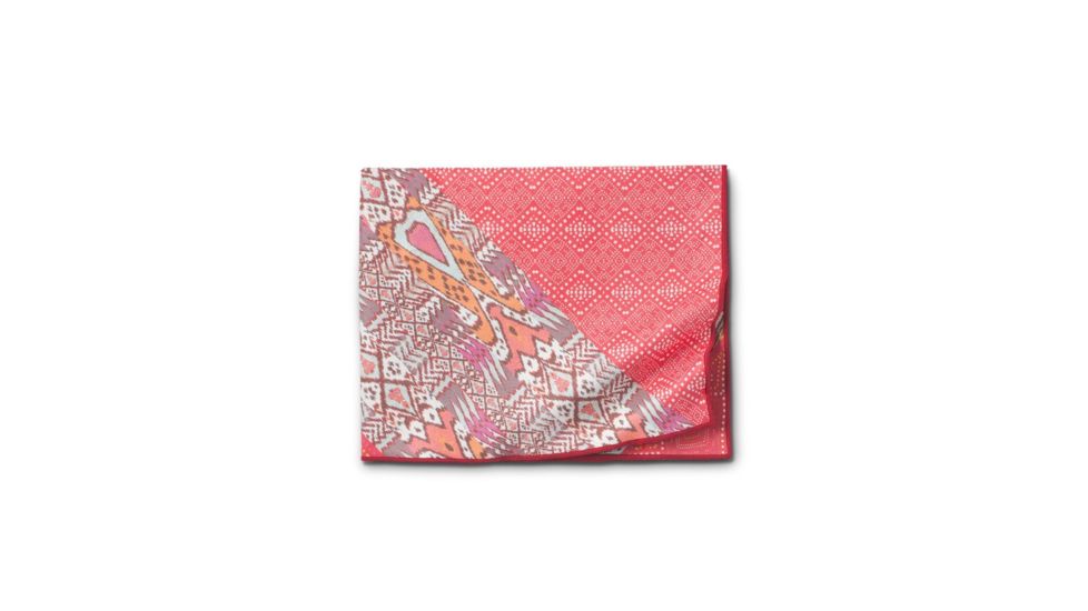 prAna Maha Hand Towel, Carmine Pink Marrakesh, One Size, U6MAMI116-CPMA-O/S