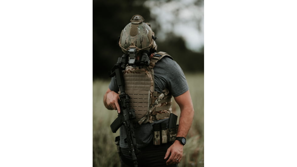 Premier Body Armor Core Mission Plate Carrier, Universal Fit, MultiCam Arid, 10x12 inch, CMPC-MCA-DLR