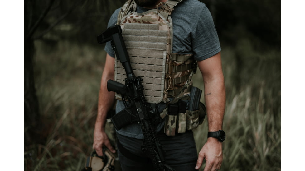 Premier Body Armor Core Mission Plate Carrier, Universal Fit, MultiCam Arid, 10x12 inch, CMPC-MCA-DLR