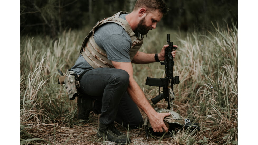Premier Body Armor Core Mission Plate Carrier, Universal Fit, MultiCam Arid, 10x12 inch, CMPC-MCA-DLR