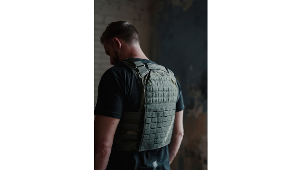 Premier Body Armor Core Mission Plate Carrier, Universal Fit, MultiCam Tropic, 10x12 inch, CMPC-MCT-DLR