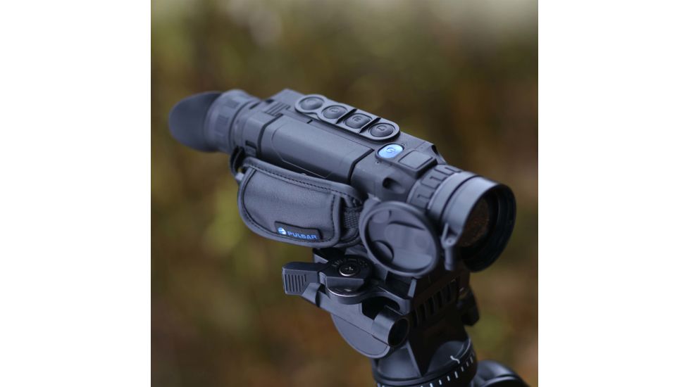 OpticsPlanet Exclusive Refurbished, Pulsar 2.5-20x Helion 2 XP50 2.5-20 Thermal Monocular,17mm, 640x480px, Black, PL77402