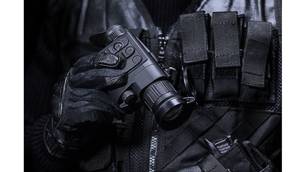 Pulsar Quantum XQ38 Thermal Imaging Monocular, Black PL77332