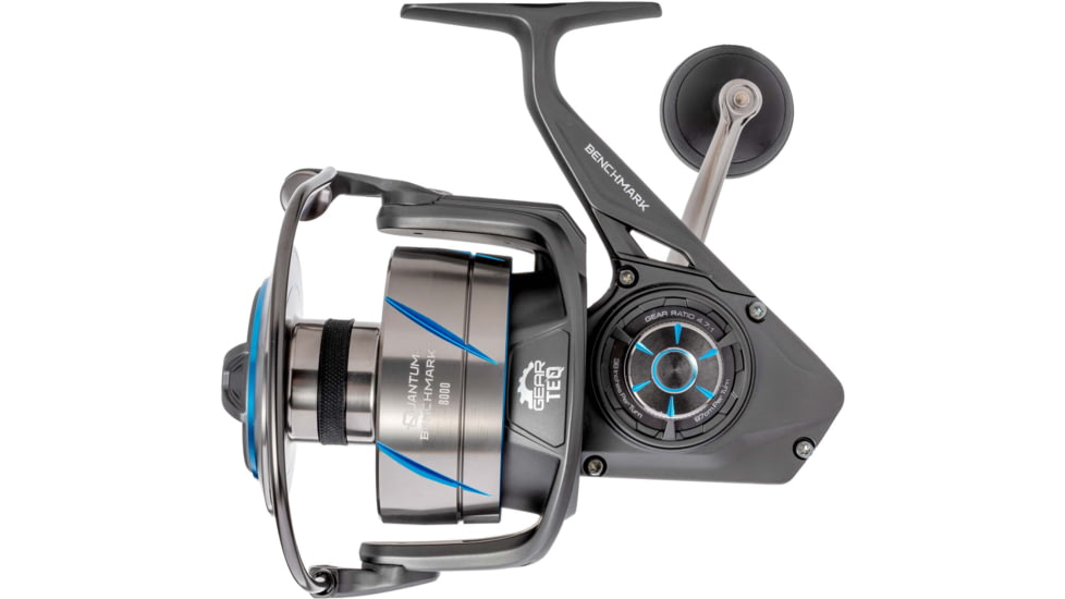 Quantum Benchmark Spinning Reel, SZ 8000 Reel, 5+1 Bearings, 4.7-1 Ratio, Aluminum Frame, SEALOQ 6 Protection, GEARTEQ Machined Gears, CFX200 Carbon Fiber Xtreme Drag, Silver/Blue, BK8000.B2