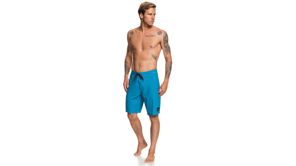 Quiksilver Highline Kaimana 20 Boardshorts - Mens, Caribbean Sea, 32, EQYBS04334-BNZ0-32
