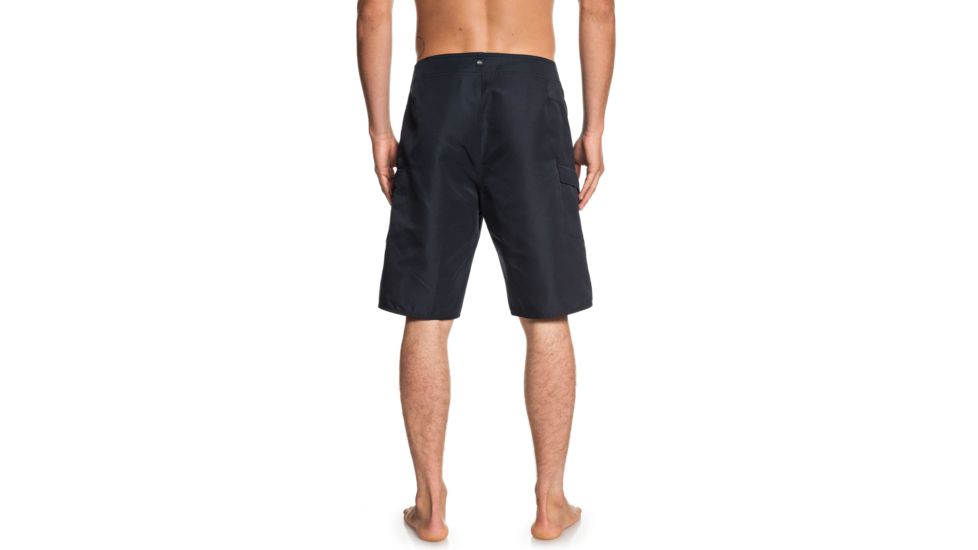 Quiksilver Manic Solid 21 Inch Boardshorts - Mens, Black, 32, EQYBS04089-KVJ0-32