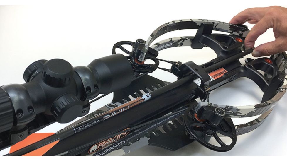 Ravin R15 Crossbow Package, Predator Camo, R115