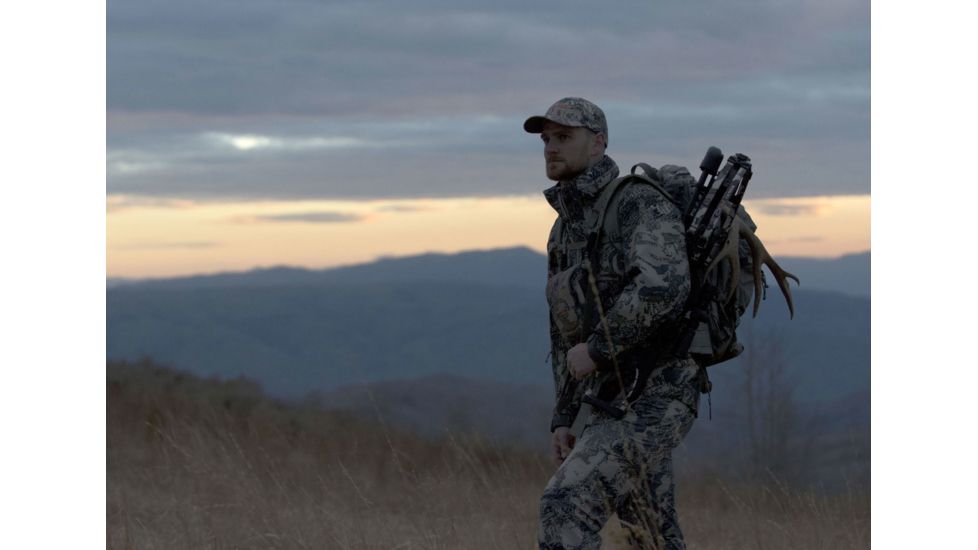 Ravin R15 Crossbow Package, Predator Camo, R115