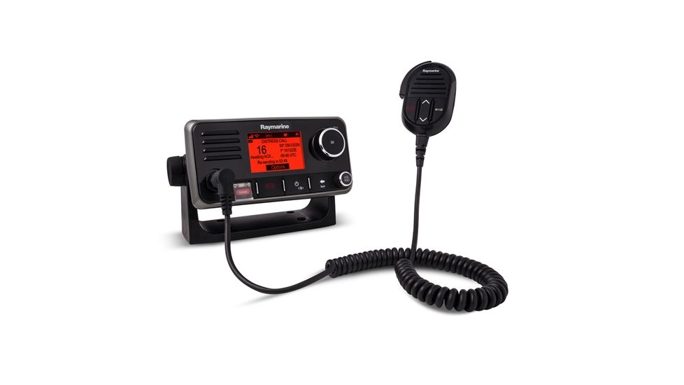 Raymarine Ray 60 VHF Radio, Black, 8.9in E70245