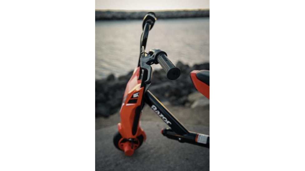 Razor Drift Rider Trike, Red/Black, 20111917