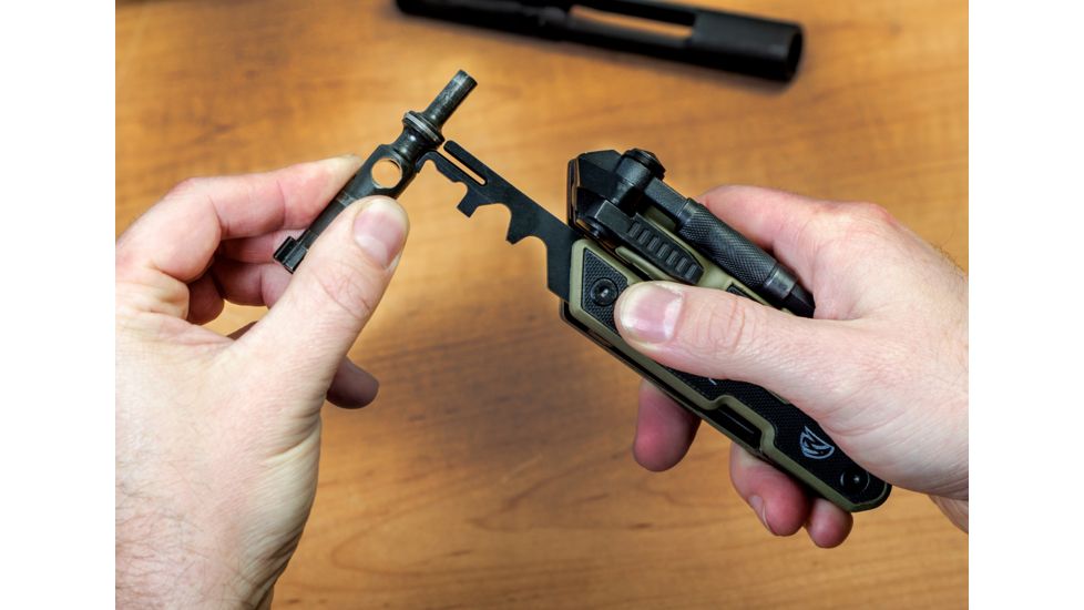 Real Avid AR15 Tool AVAR15T-B