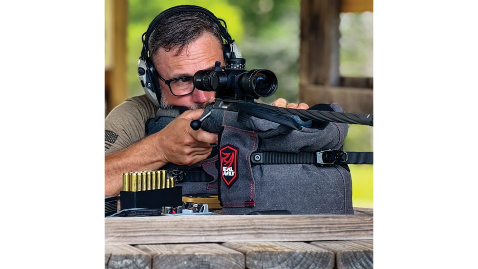 Real Avid Ratchet Rest - Adjustable Height Shooting Bag