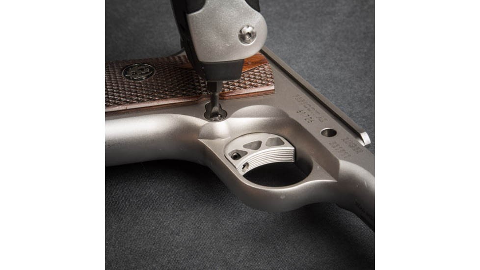 Real Avid The Gun Tool Shooters Multi-Tool, Clam Pack AVGTCL211