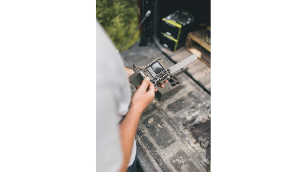 Reveal by Tactacam Pro 4.0 Trail Camera