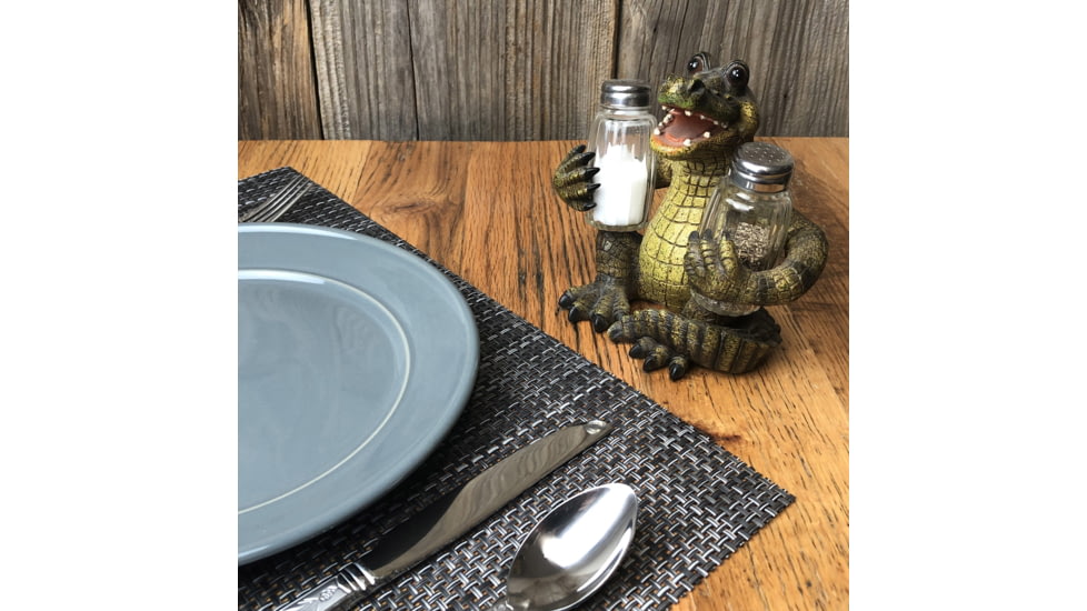 Rivers Edge Salt and Pepper Shakers, Alligator, BBBASP