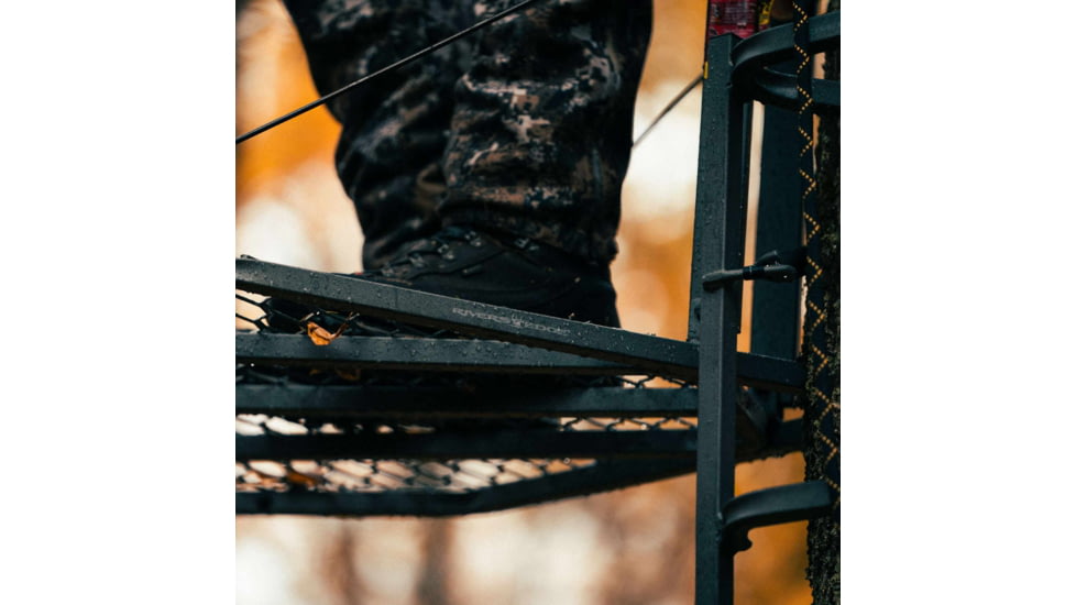 Rivers Edge Treestands 15ft Climbing Stick, Black RE724