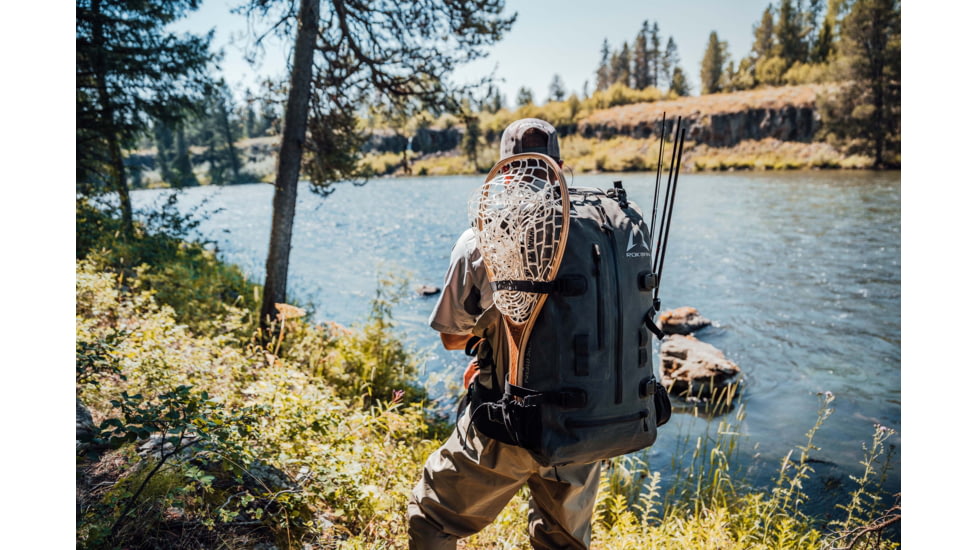 Rokman Waterproof Pinnacle 2500 Pack w/Core-Flex Harness, Black, 90005