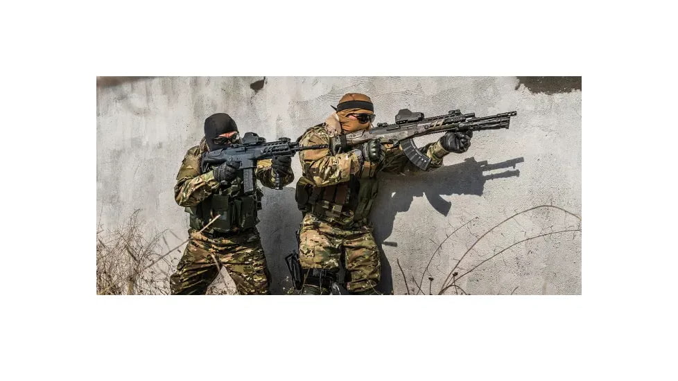 Roni Ergonomic Vertical Grip with Rubberized Backstrap