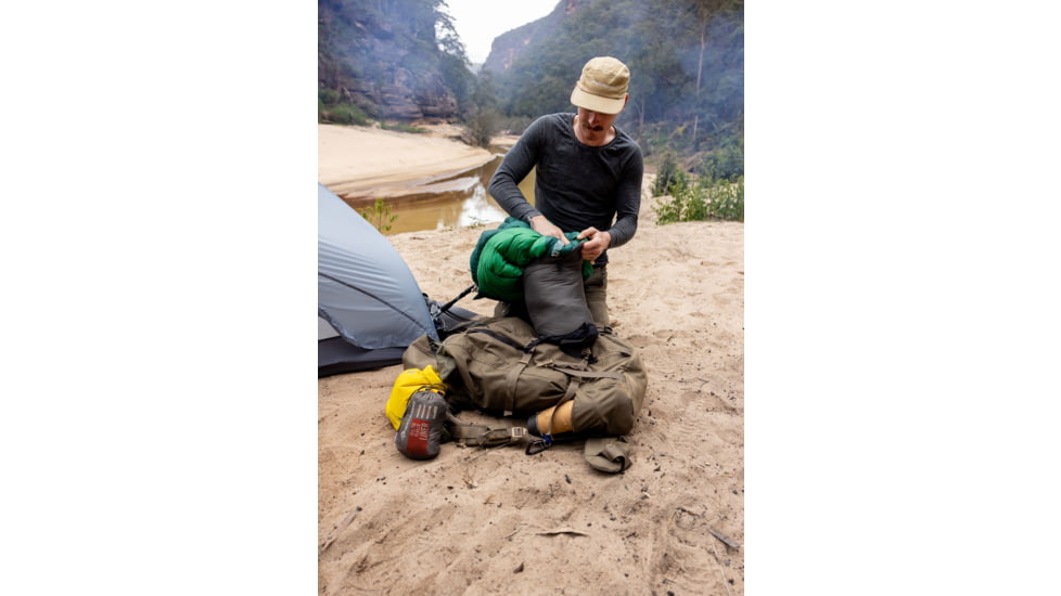 Sea to Summit Ascent Down 15F/-9C Sleeping Bag, Rain Forest Green, Regular, S1123