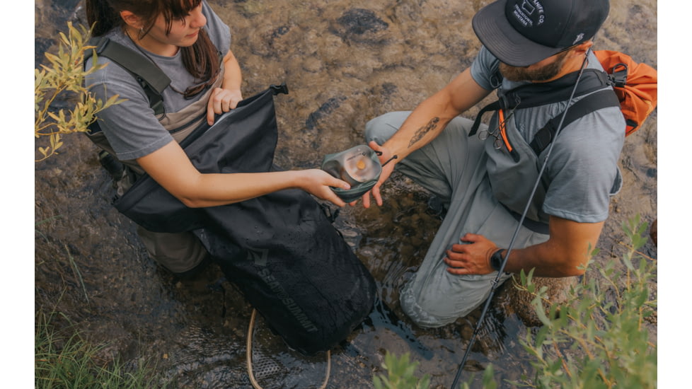 Sea to Summit Hydraulic Small Packing Cube, 1.5 Liters, Laurel Green, Small, A4272-44