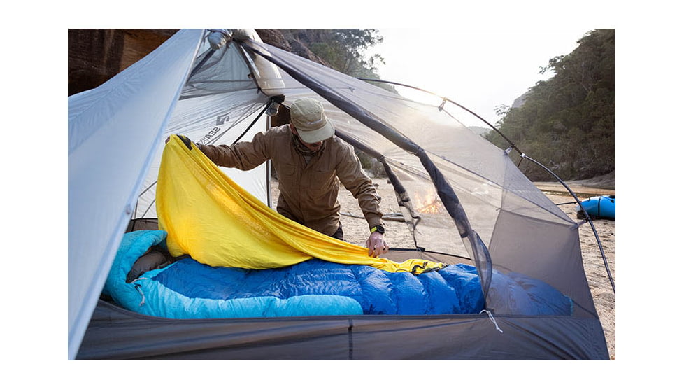 Sea to Summit Reactor Sleeping Bag Liner w/ Drawcord, Sulphur Yellow, Standard, A3202