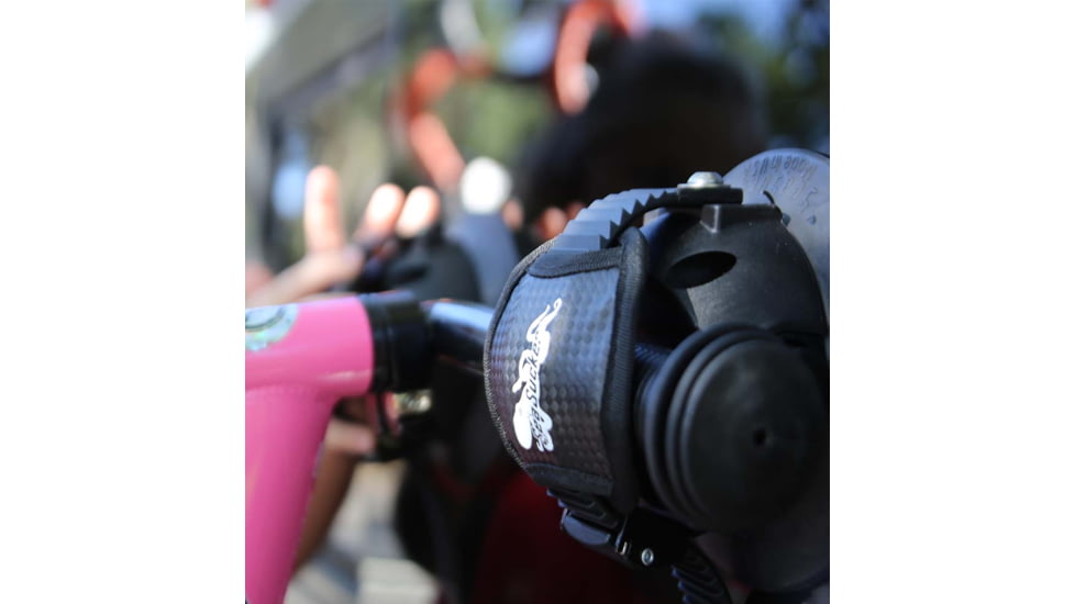 SeaSucker Hornet - Hatchback/SUV Bike Rack, Black, 810046210345