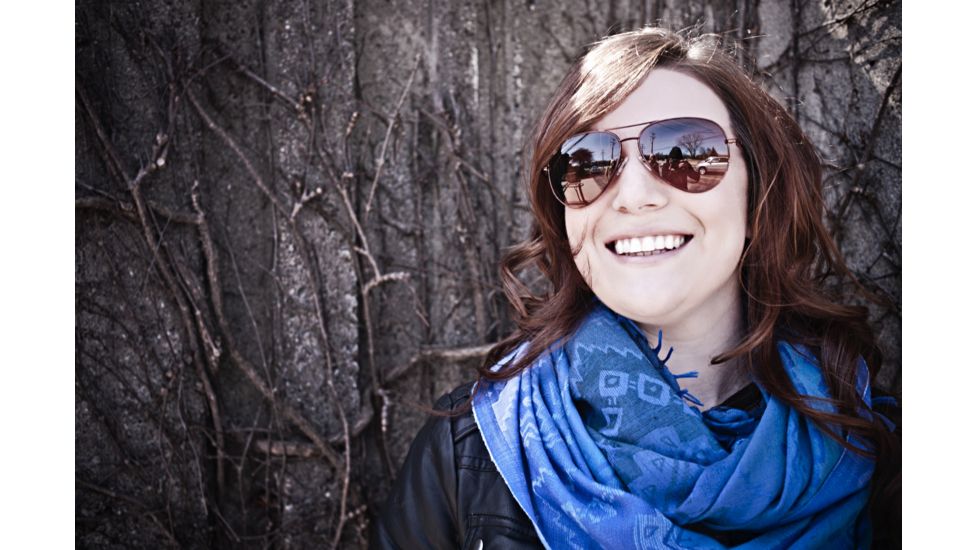 Serengeti Aviator Sunglasses, Medium - Henna Frame, Drivers Gradient Lens 6826