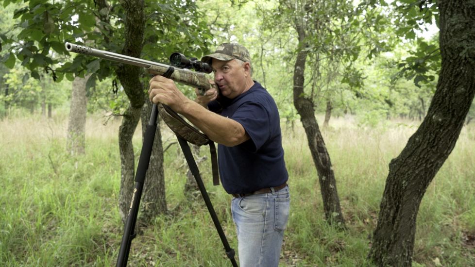 Shooting with Shooting Sticks