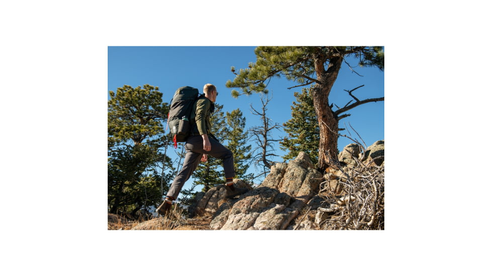 Sierra Designs Flex Capacitor Packs 40-60 L, Peat, Small/Medium, 80710223PT-S/M