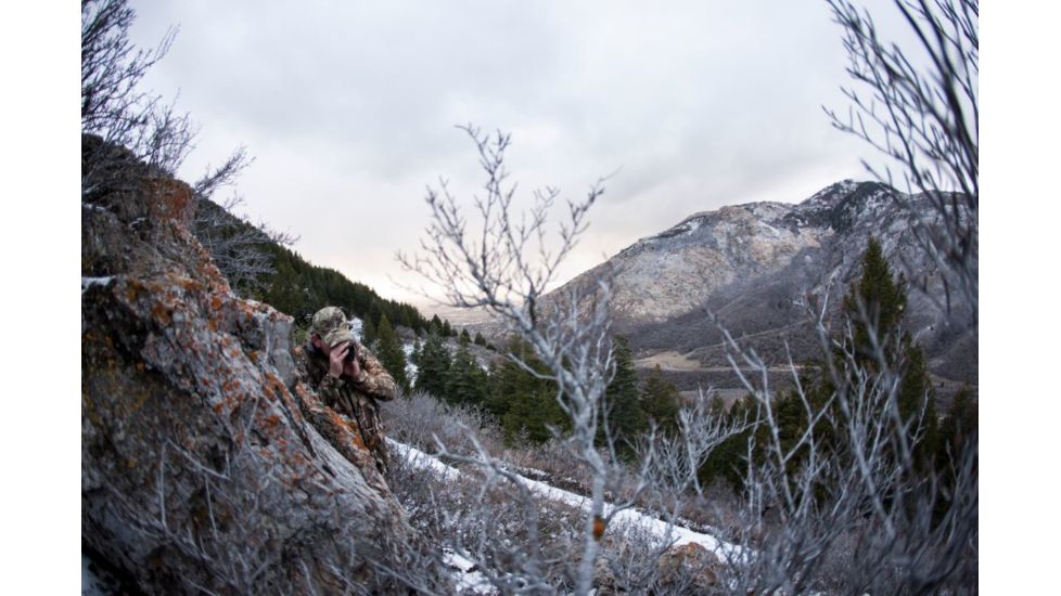 SIG SAUER Kilo 2000 7x25 Laser Range Finding Monocular, Graphite SOK16701