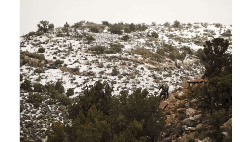 SIG SAUER Kilo 2000 7x25 Laser Range Finding Monocular, Graphite SOK16701