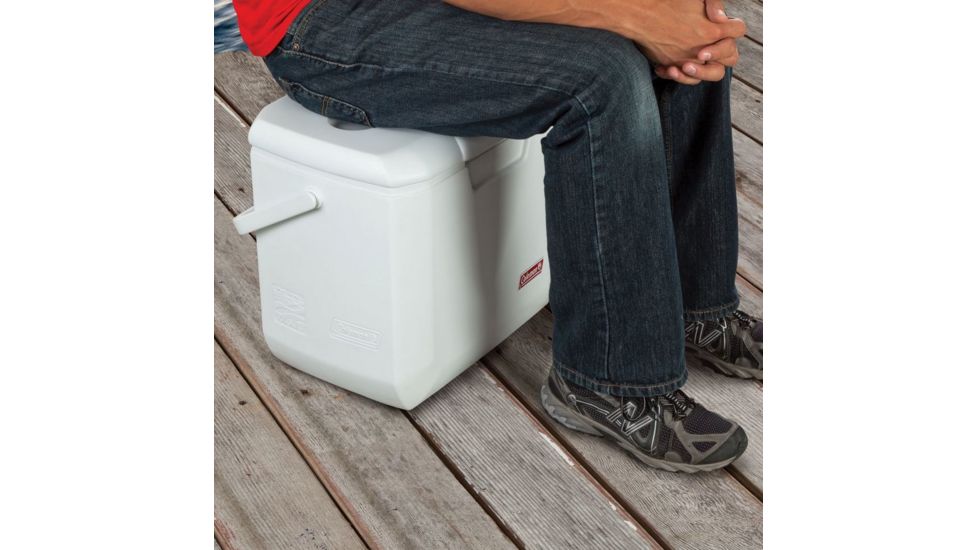 Coleman Signature OffShore Pro Series 150 Quart Marine Cooler W/ DIviders, Dry Storage Tray , 5250, White / Blue, Holds 223 Cans 3000003694