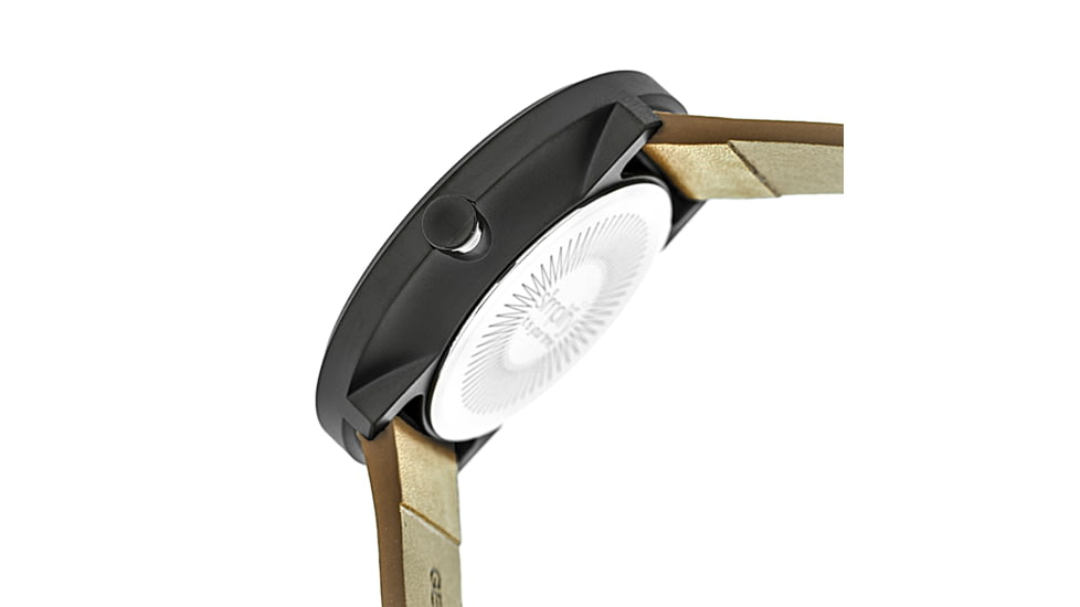 3007 The 3000 Watch, Camel