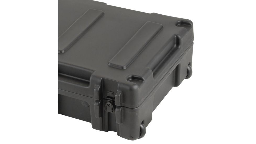 SKB Cases 3R Roto Mil-Std Waterproof Case 8 Deep (empty w/ tow handle and wheels) 44-1/4 x 17-1/2 x 8 3R4417-8B-EW