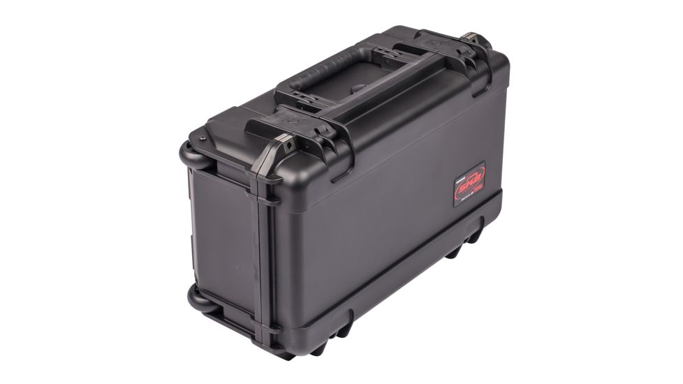 SKB Cases Mil-Std Waterproof Case 7in. Deep (empty w/ wheels and pull handle) 20-1/2 x 11-1/2 x 7-1/2 3I-2011-7B-E