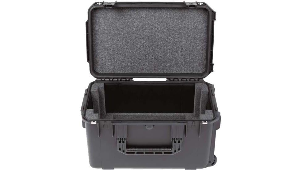 SKB Cases Seres Case W/Removeable 4U Injecton Molded 9in Deep Rack Cage, Tsa Latches, Wheels, 3I-2213M124U