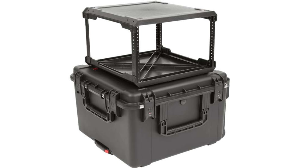 SKB Cases Seres Case Wth Removeable 6U Injecton Molded 20in Rack Cage, Tsa Lockng Latches, Wheels, 3I-2424M146U