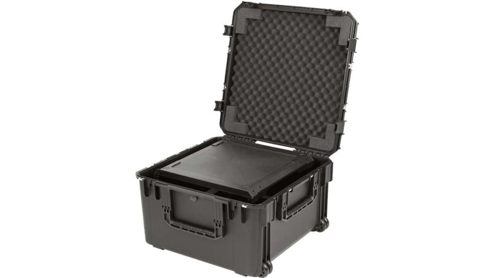 SKB Cases Seres Case Wth Removeable 6U Injecton Molded 20in Rack Cage, Tsa Lockng Latches, Wheels, 3I-2424M146U