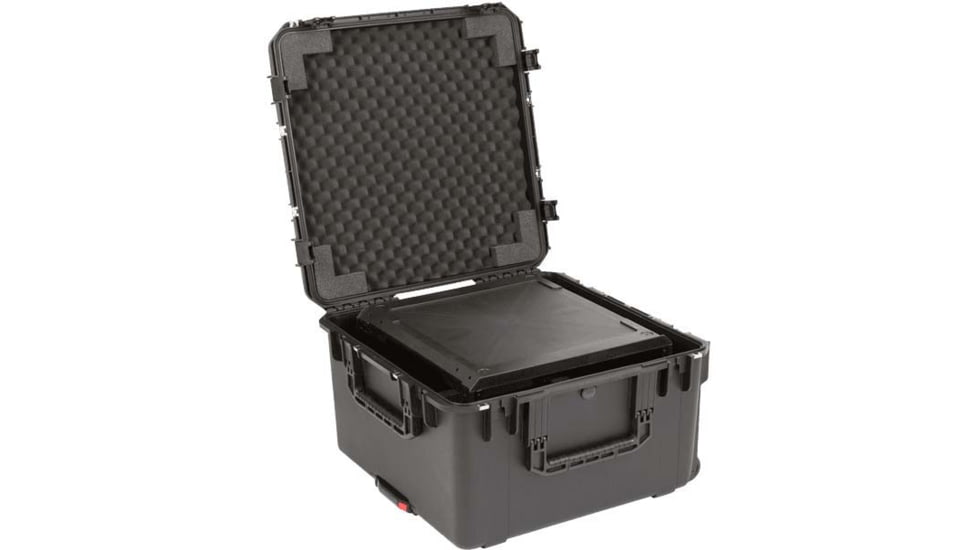 SKB Cases Seres Case Wth Removeable 6U Injecton Molded 20in Rack Cage, Tsa Lockng Latches, Wheels, 3I-2424M146U