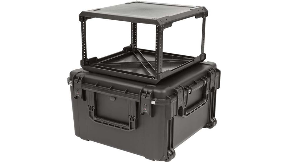 SKB Cases Seres Case Wth Removeable 6U Injecton Molded 20in Rack Cage, Tsa Lockng Latches, Wheels, 3I-2424M146U