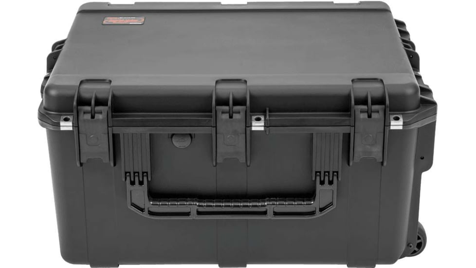 SKB Cases Seres Injecton Molded Ml-Standard Waterproof - Case 26inx20inx13in W/Wheels, Cubed Foam, 3I-2620-13BC
